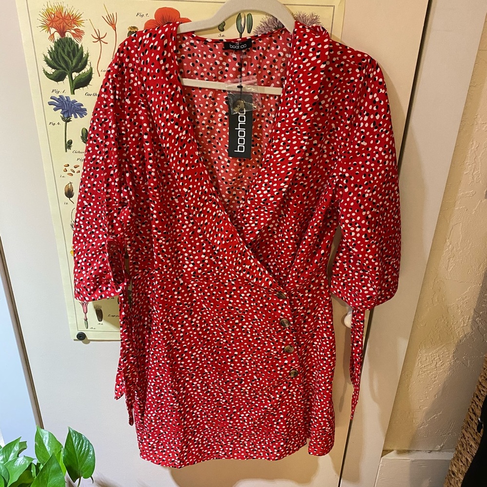 Boohoo dress